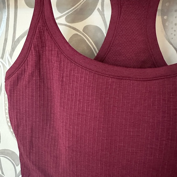Women's Burgundy Tank Top - Picture 5 of 6